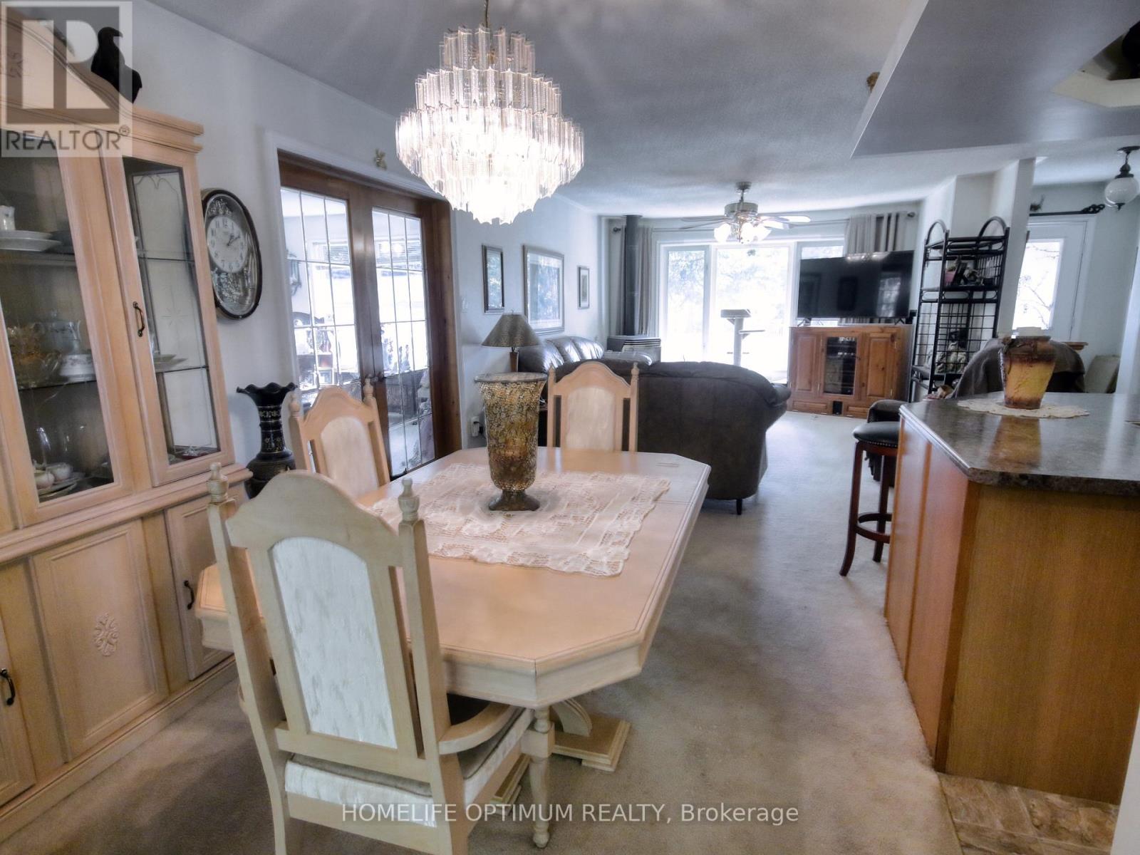 228 Pirates Glen Drive, Trent Lakes, Ontario  K0M 1A0 - Photo 17 - X12451077