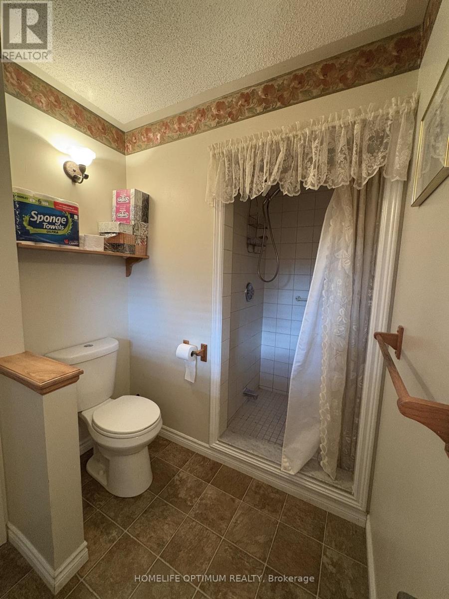 228 Pirates Glen Drive, Trent Lakes, Ontario  K0M 1A0 - Photo 27 - X12451077