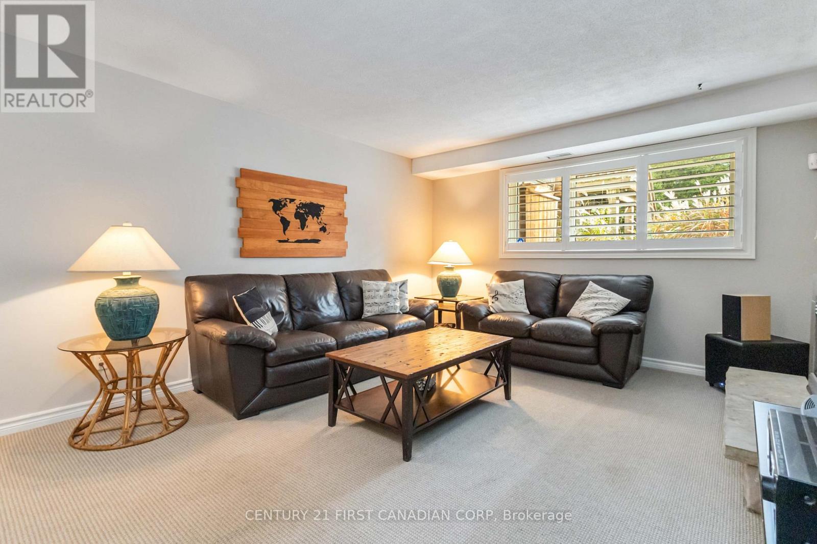 50 Farnham Crescent, London South, Ontario  N6K 1K1 - Photo 25 - X12451115