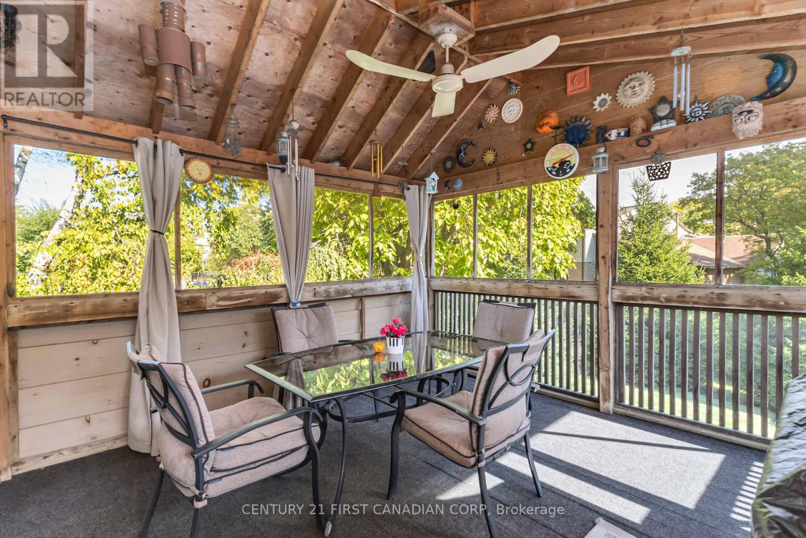 50 Farnham Crescent, London South, Ontario  N6K 1K1 - Photo 33 - X12451115