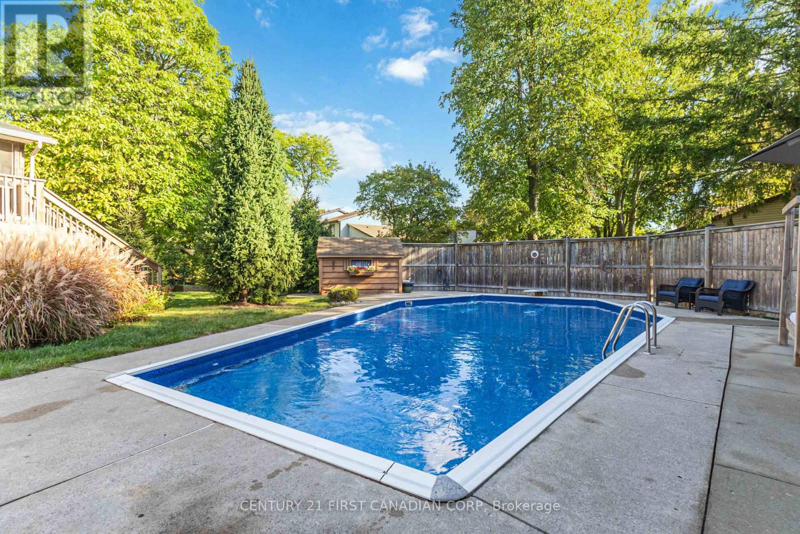 50 Farnham Crescent, London South, Ontario  N6K 1K1 - Photo 36 - X12451115