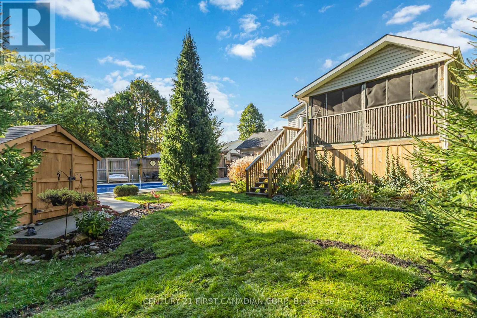 50 Farnham Crescent, London South, Ontario  N6K 1K1 - Photo 44 - X12451115