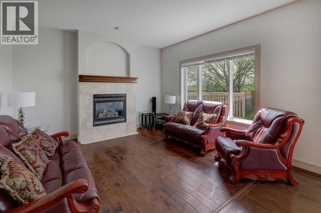 112 Cougarstone Manor Sw, Calgary, Alberta  T3H 5N4 - Photo 10 - A2261850