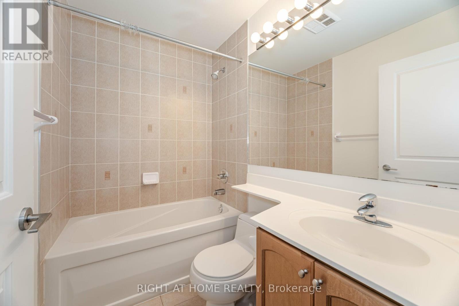 1002 - 70 Absolute Avenue, Mississauga, Ontario  L4Z 0A4 - Photo 15 - W12451091