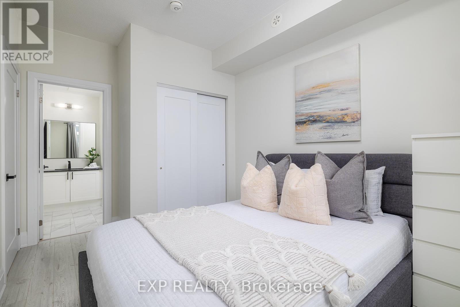 1 - 630 Rogers Road, Toronto, Ontario  M6M 0B4 - Photo 10 - W12451099