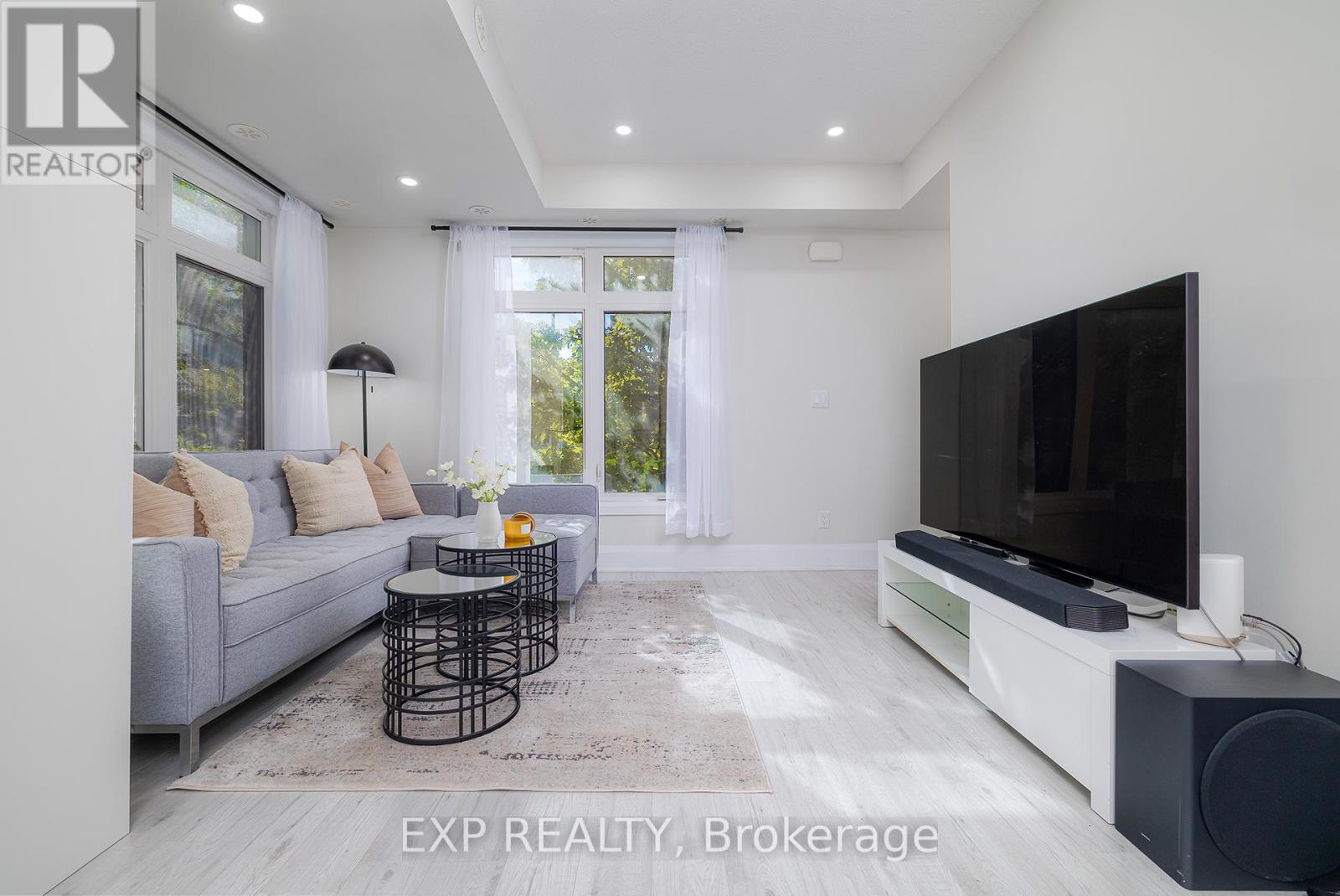 1 - 630 Rogers Road, Toronto, Ontario  M6M 0B4 - Photo 5 - W12451099