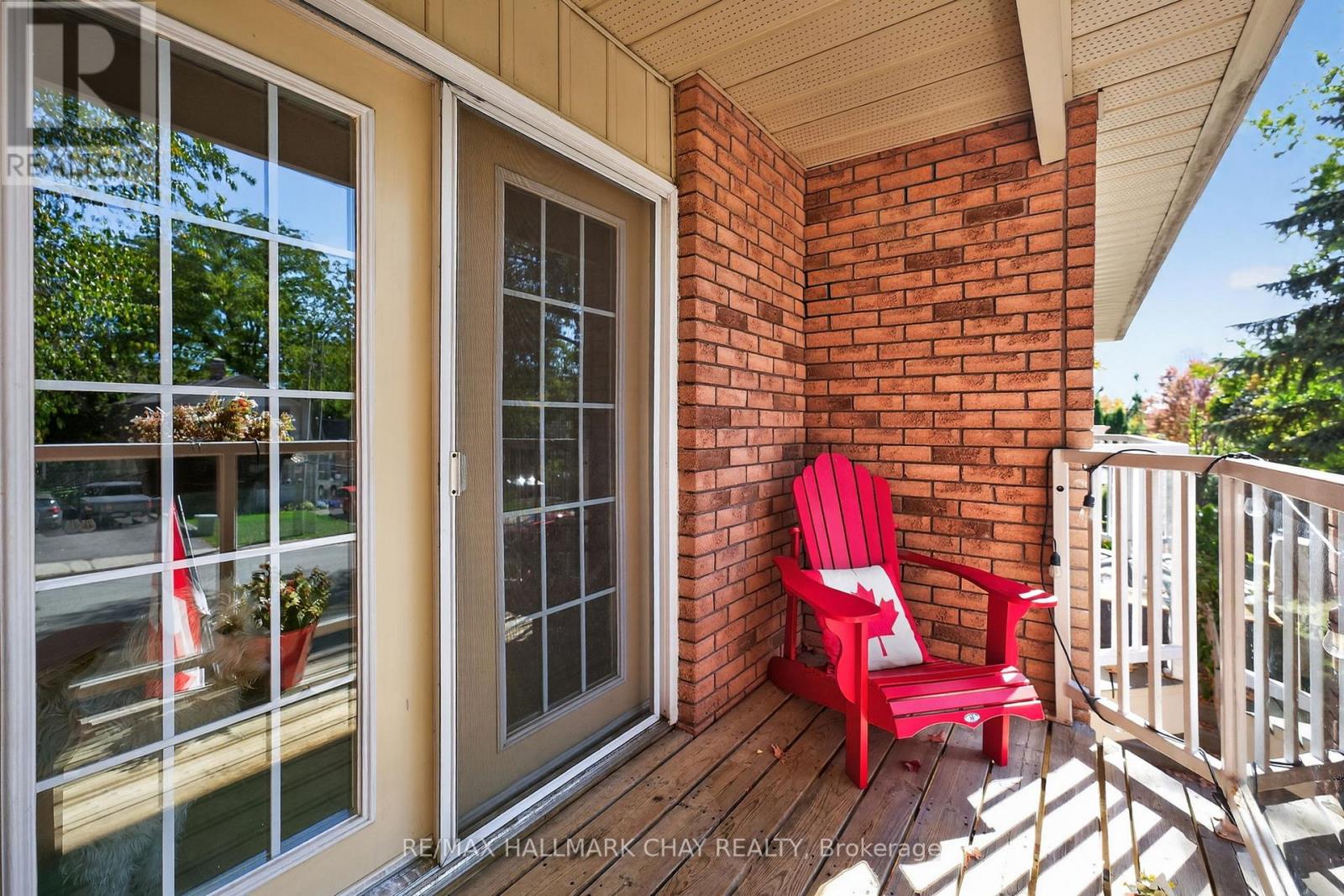 155 Maple Avenue, Barrie, Ontario  L4N 1S5 - Photo 14 - S12441530