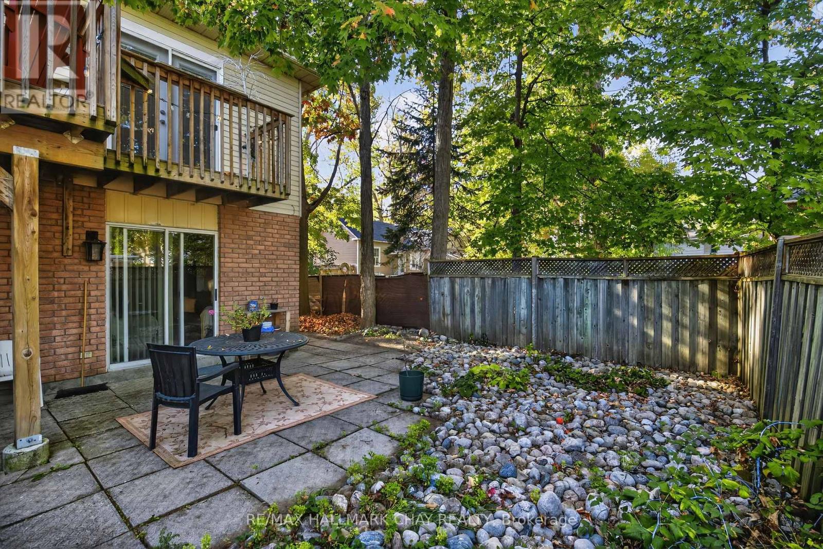155 Maple Avenue, Barrie, Ontario  L4N 1S5 - Photo 35 - S12441530