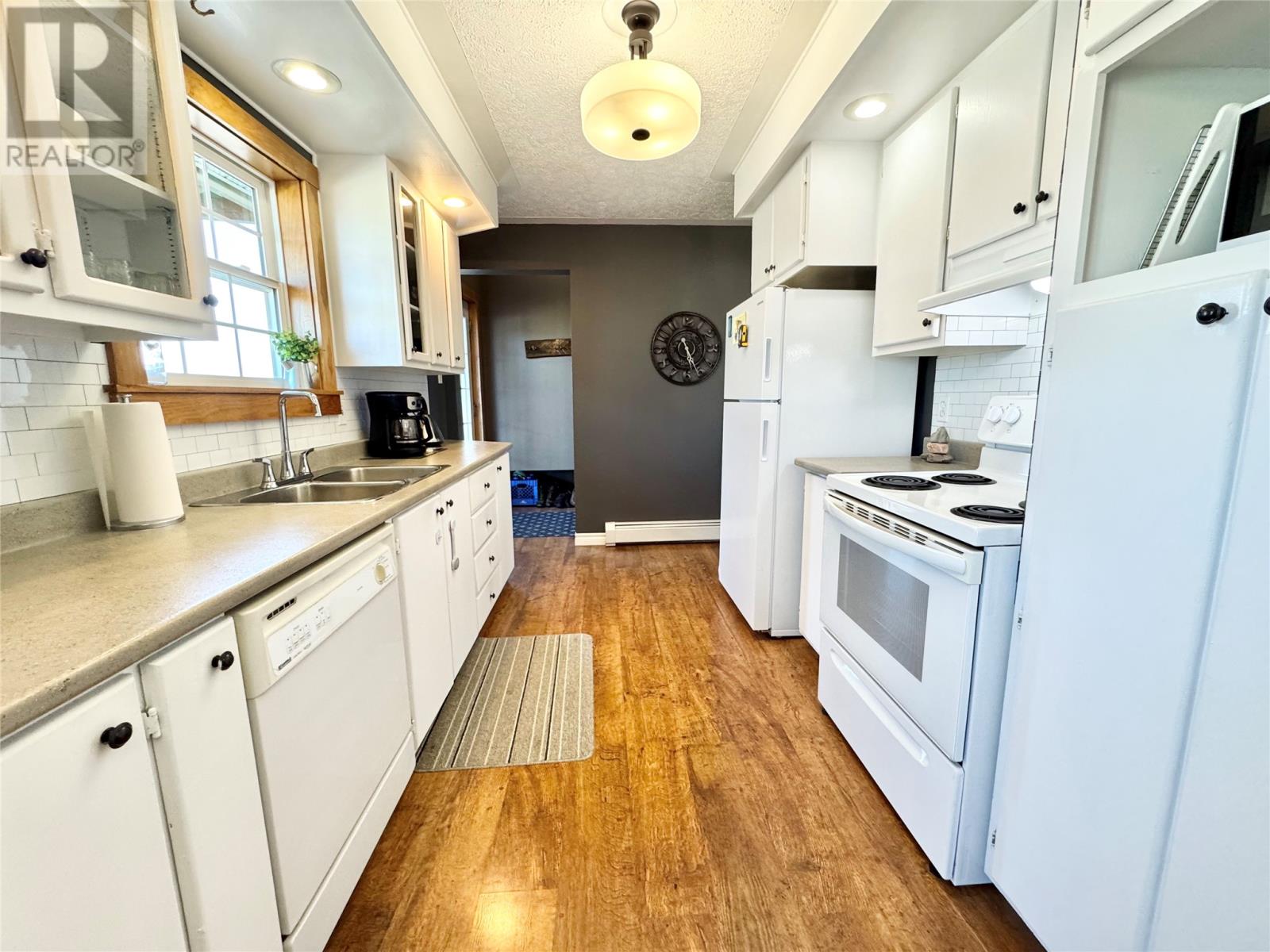 96 Main Street N, Glovertown, Newfoundland & Labrador  A0G 2L0 - Photo 18 - 1291258
