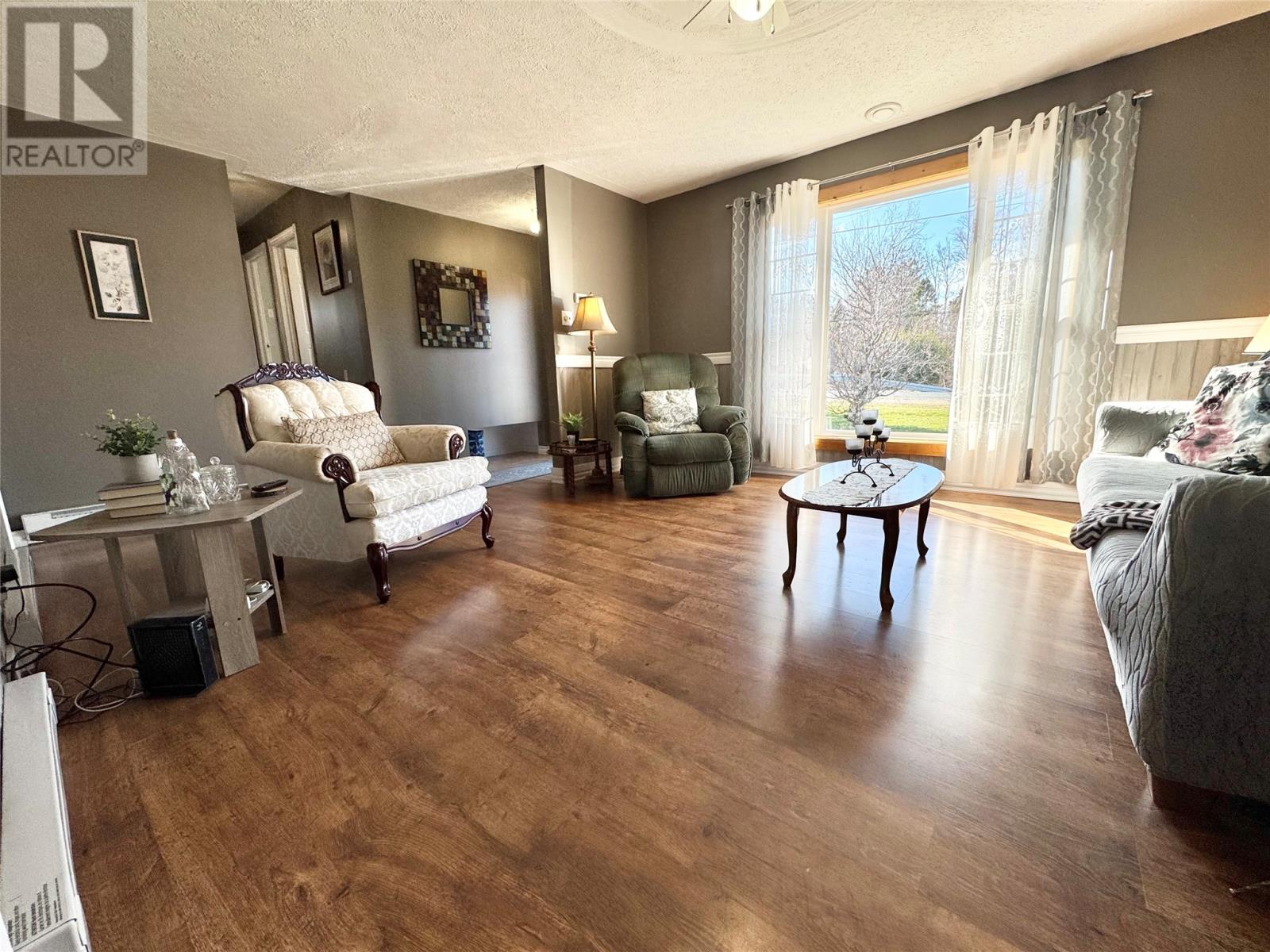 96 Main Street N, Glovertown, Newfoundland & Labrador  A0G 2L0 - Photo 6 - 1291258