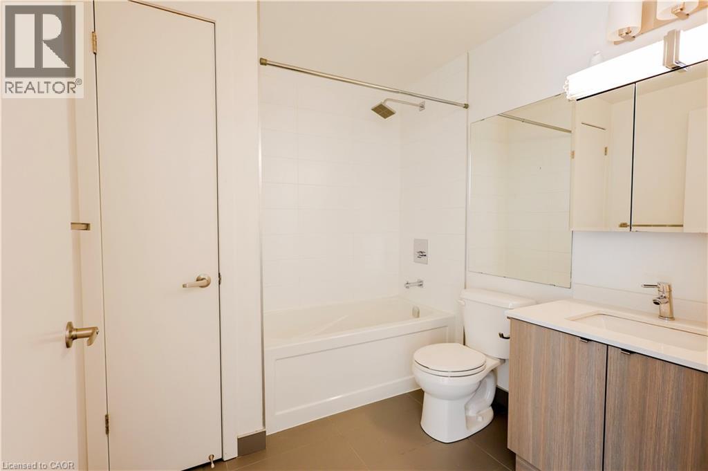 5240 Dundas Street Unit# B215, Burlington, Ontario  L7L 0J6 - Photo 10 - 40777436