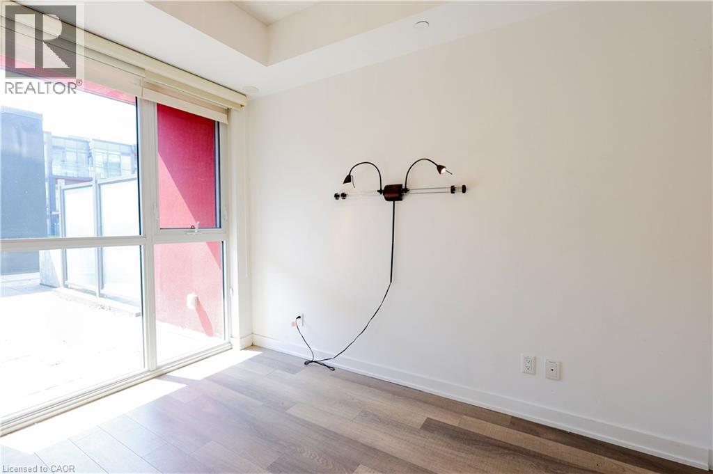 5240 Dundas Street Unit# B215, Burlington, Ontario  L7L 0J6 - Photo 11 - 40777436