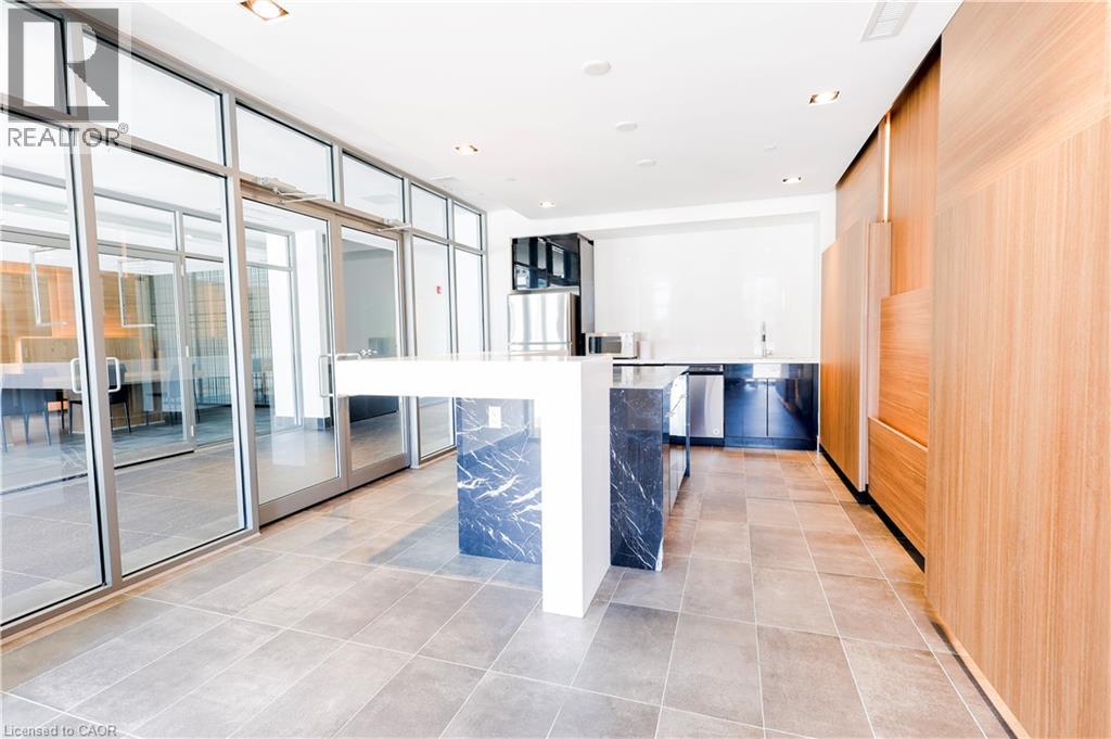 5240 Dundas Street Unit# B215, Burlington, Ontario  L7L 0J6 - Photo 18 - 40777436