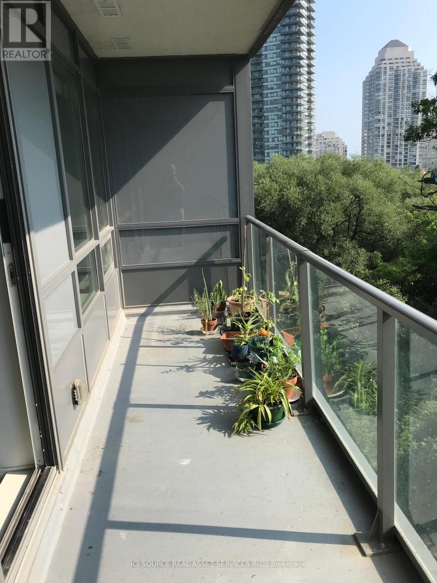 304 - 36 Park Lawn Road, Toronto, Ontario  M8V 0E5 - Photo 10 - W12451112