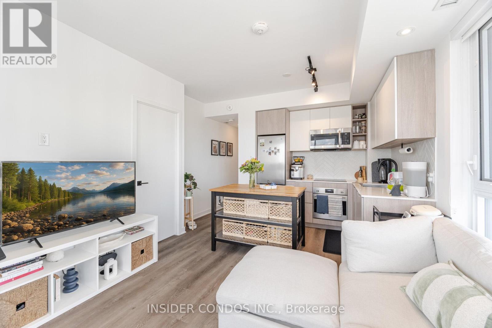 2304 - 36 Zorra Street, Toronto, Ontario  M8Z 1R7 - Photo 15 - W12451120
