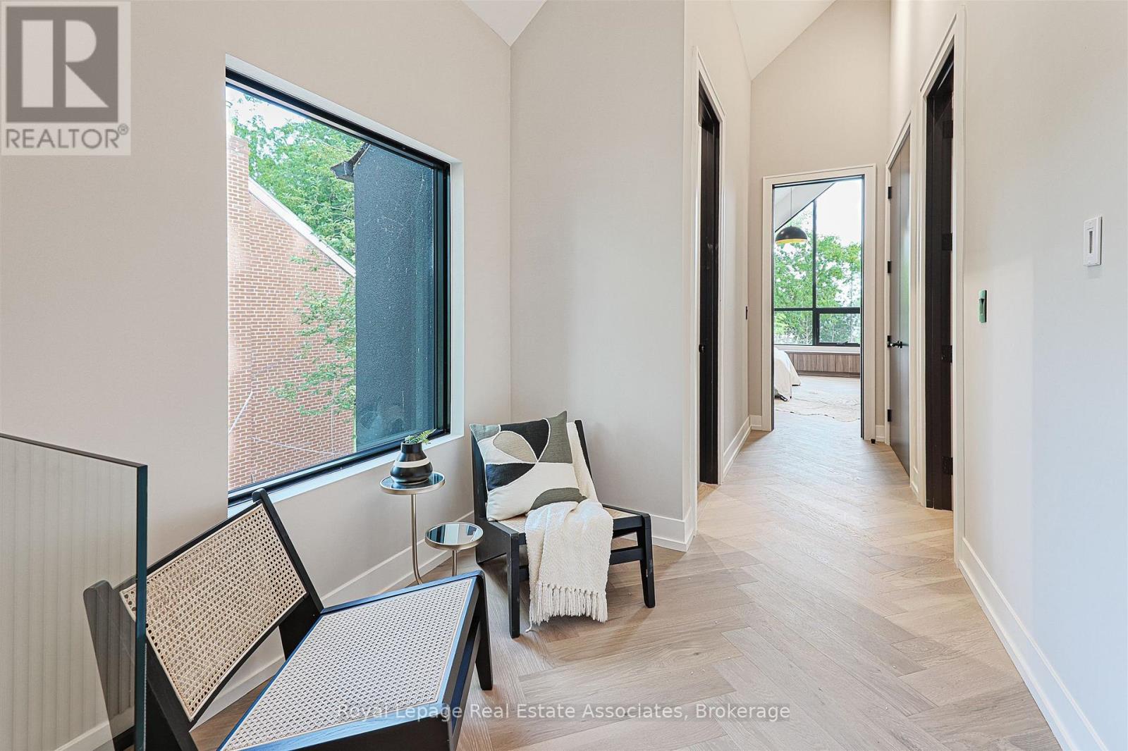 700 Montbeck Crescent, Mississauga, Ontario  L5G 1P3 - Photo 24 - W12451123