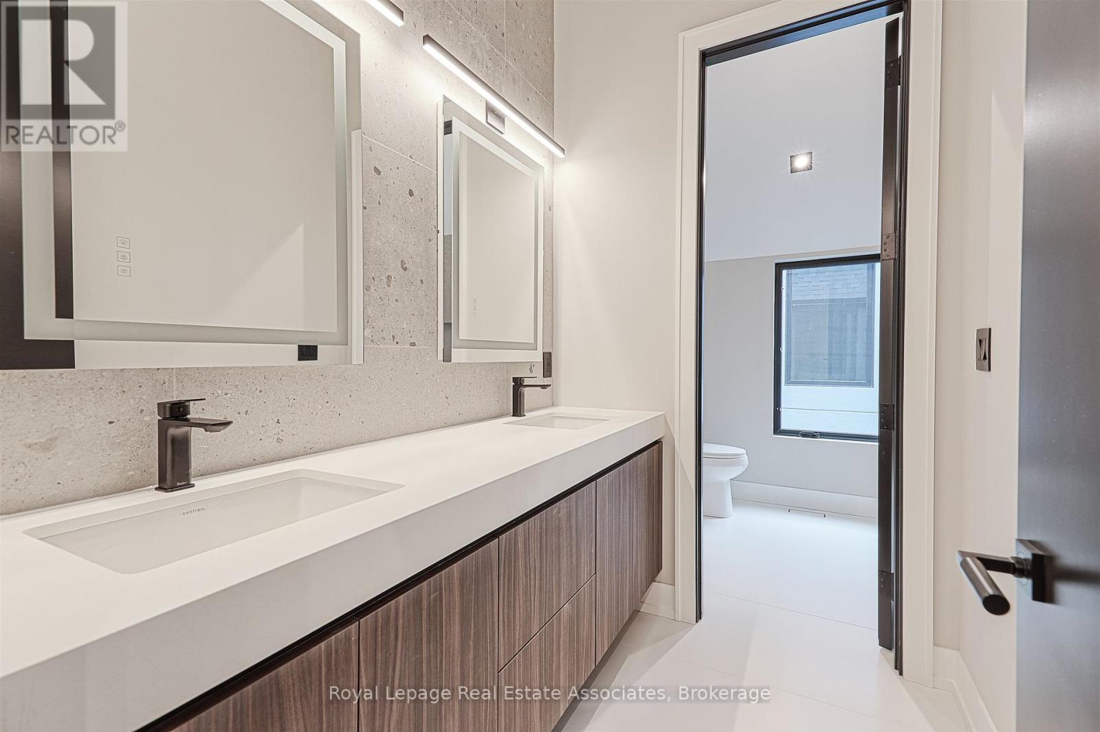 700 Montbeck Crescent, Mississauga, Ontario  L5G 1P3 - Photo 31 - W12451123