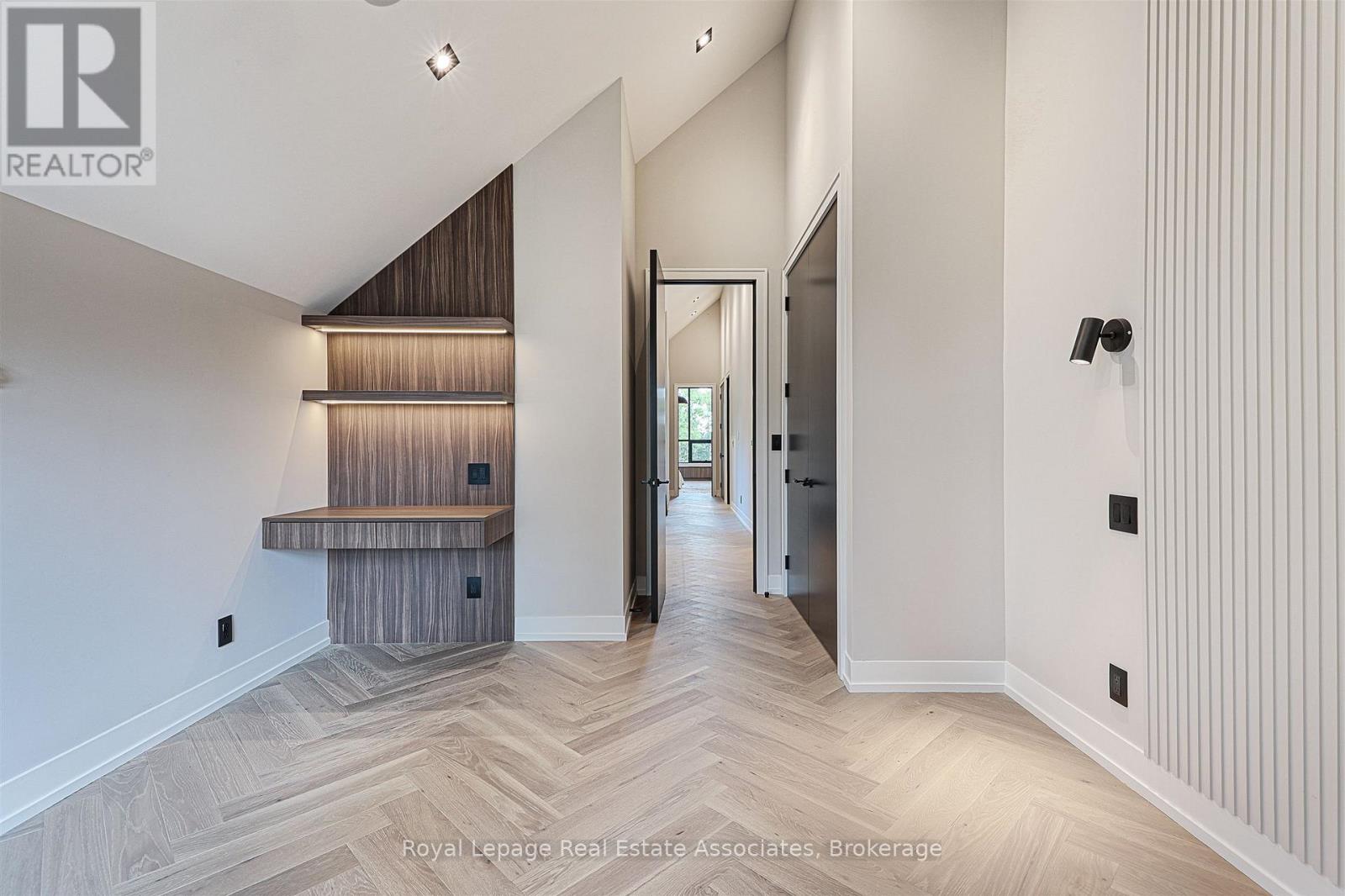 700 Montbeck Crescent, Mississauga, Ontario  L5G 1P3 - Photo 34 - W12451123