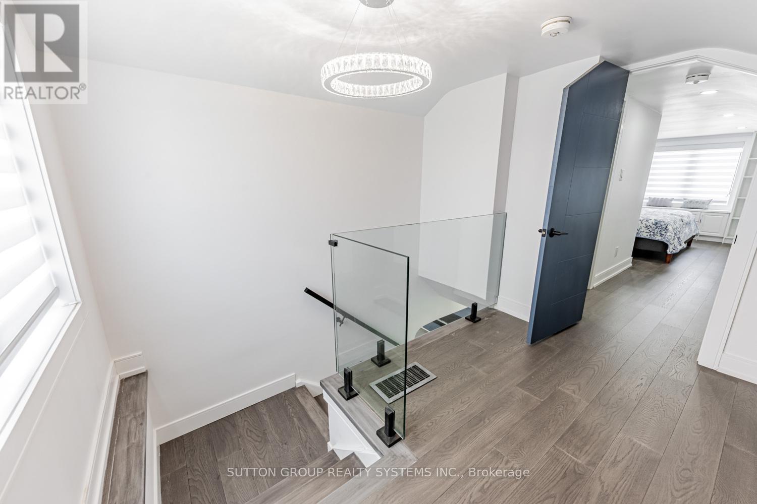 18493 Hurontario Street, Caledon, Ontario  L7K 0X8 - Photo 25 - W12451129
