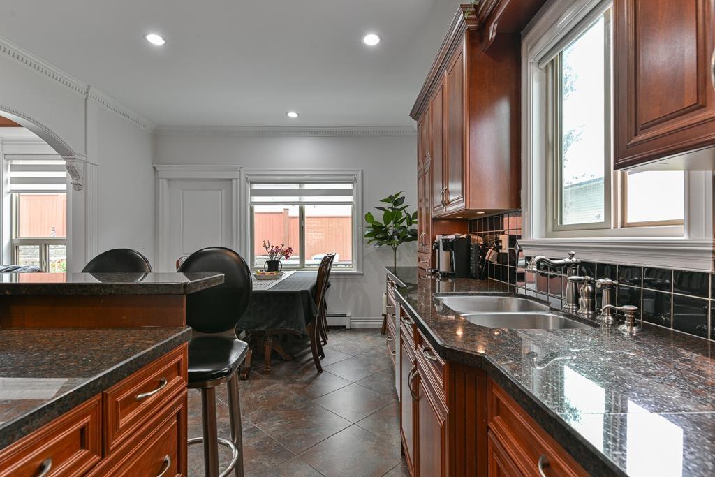 31496 Cougar Court, Abbotsford, British Columbia  V2T 6M7 - Photo 15 - R3055438