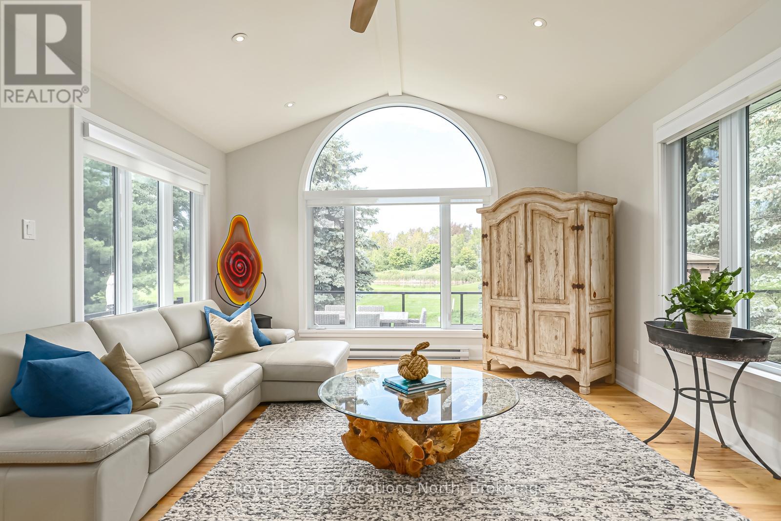 141 Grand Cypress Lane, Blue Mountains, Ontario  L9Y 0K7 - Photo 11 - X12451137