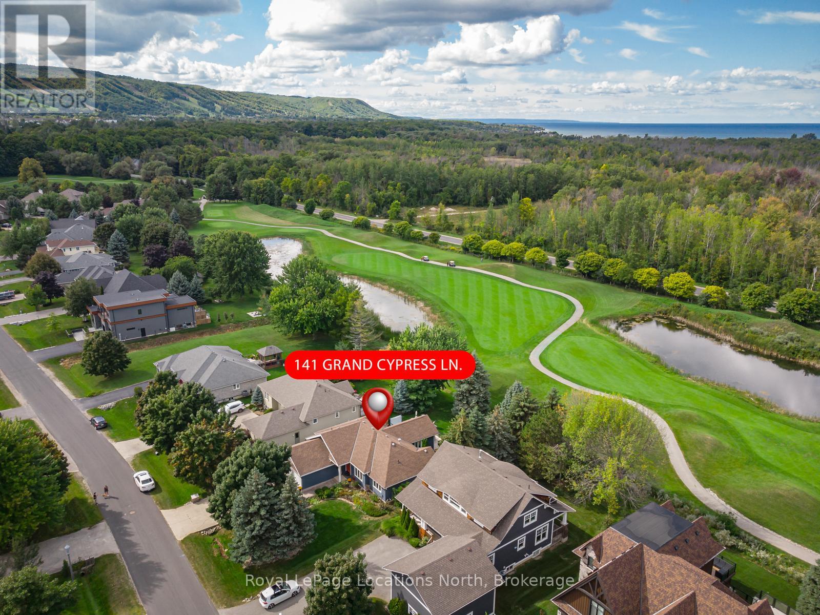 141 Grand Cypress Lane, Blue Mountains, Ontario  L9Y 0K7 - Photo 2 - X12451137