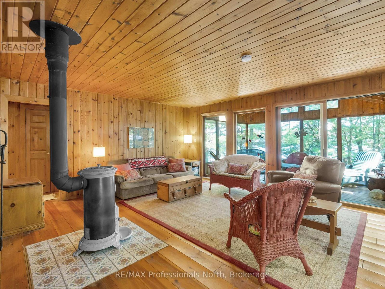 1401 Rocksborough Road Pvt 2, Bracebridge, Ontario  P1L 1X3 - Photo 27 - X12451145