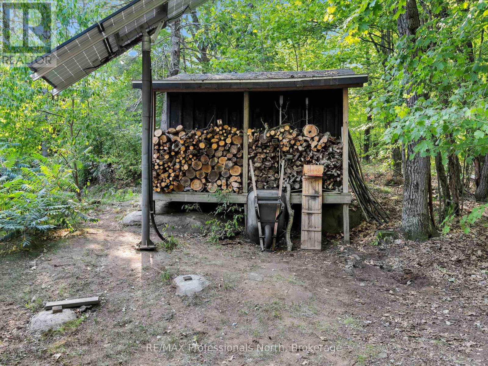 1401 Rocksborough Road Pvt 2, Bracebridge, Ontario  P1L 1X3 - Photo 43 - X12451145