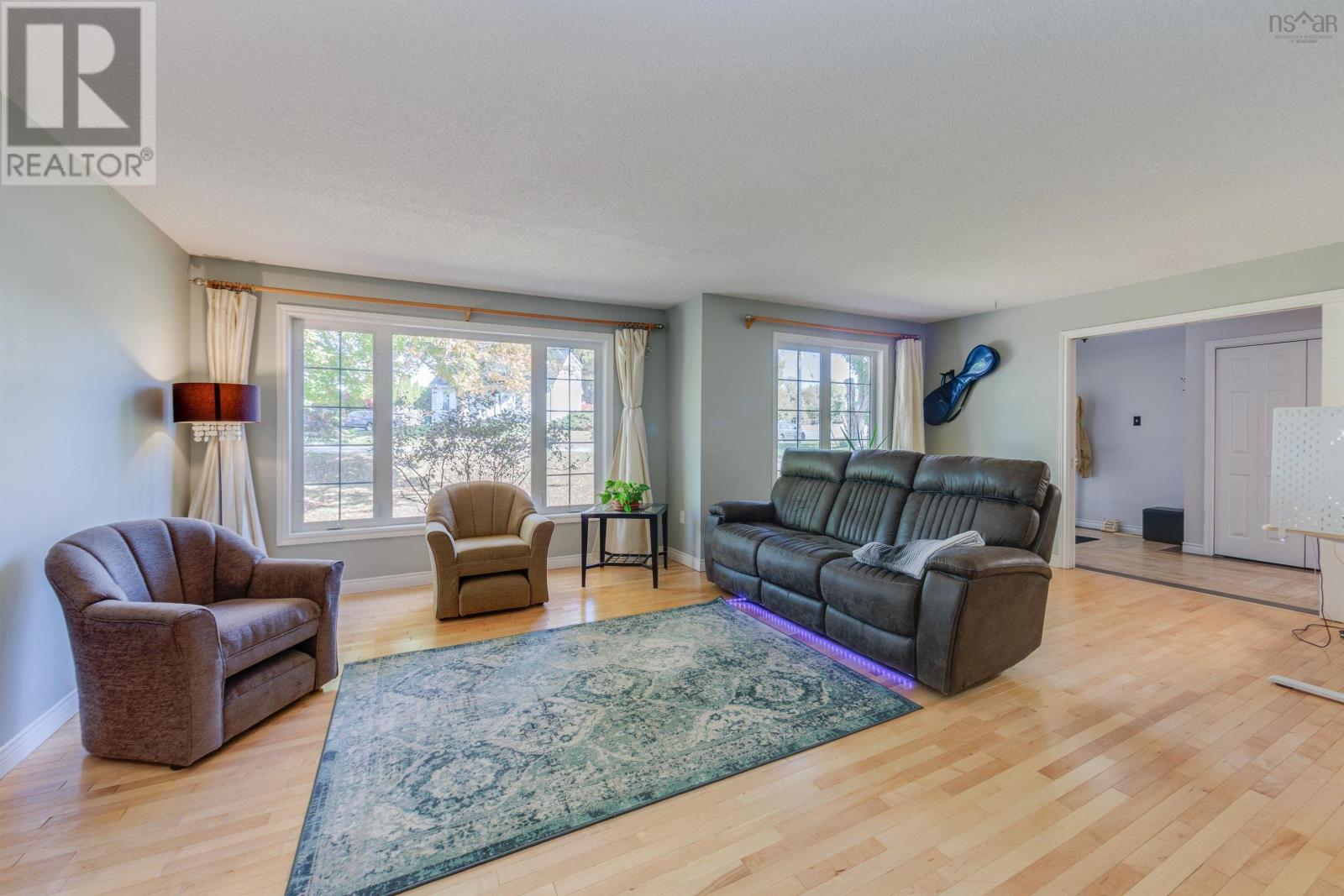 102 Maple Boulevard, Bible Hill, Nova Scotia  B2N 4N3 - Photo 4 - 202525378