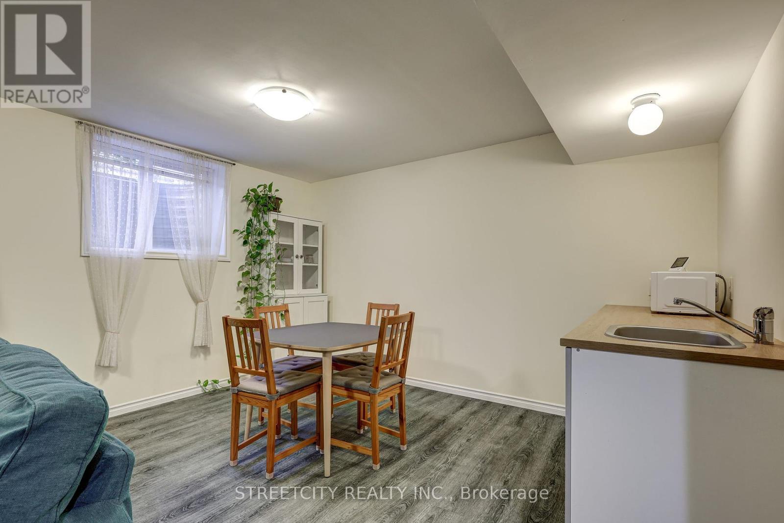 31 Acorn Trail, St. Thomas, Ontario  N5R 0H5 - Photo 25 - X12451150