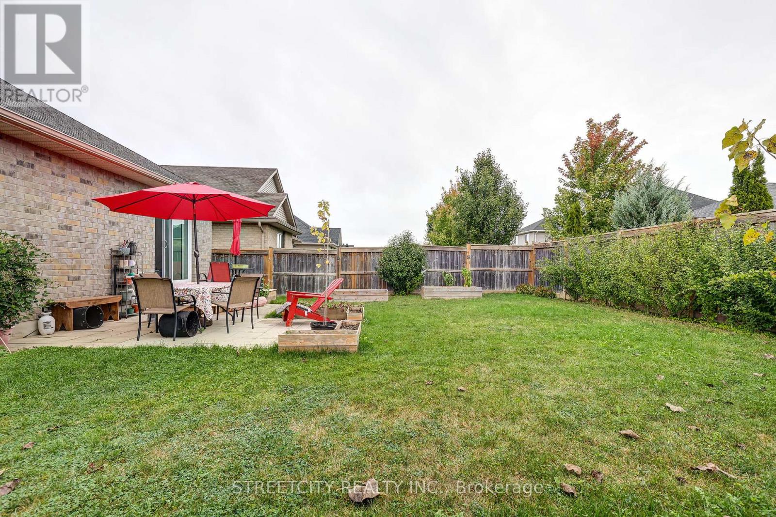 31 Acorn Trail, St. Thomas, Ontario  N5R 0H5 - Photo 29 - X12451150