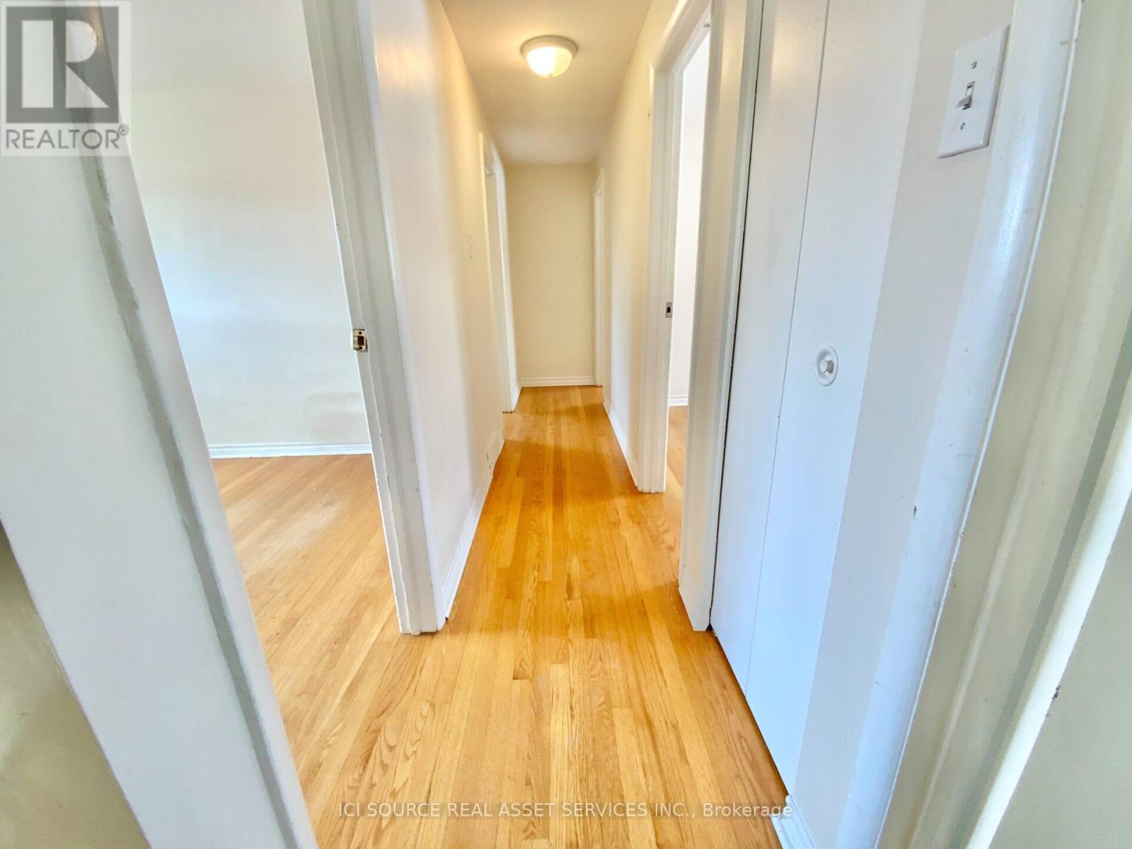1393 Claymor Avenue, Ottawa, Ontario  K2C 1S5 - Photo 8 - X12451109