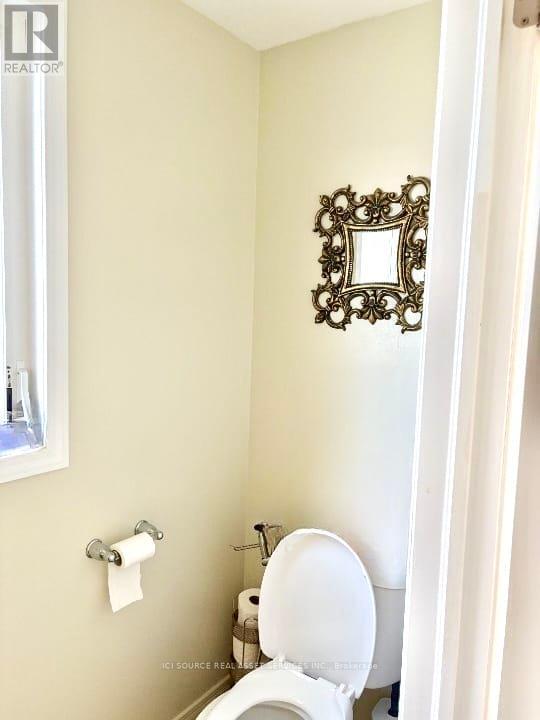 406 Woodbine Avenue, Kitchener, Ontario  N2R 0A9 - Photo 18 - X12451117