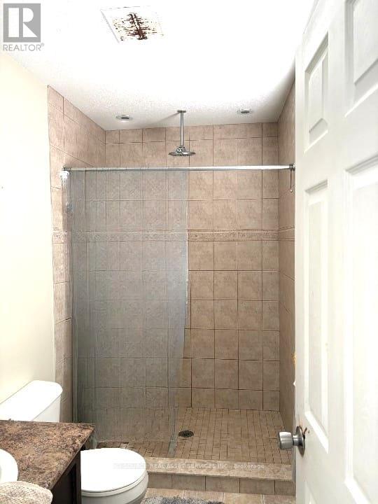 406 Woodbine Avenue, Kitchener, Ontario  N2R 0A9 - Photo 19 - X12451117