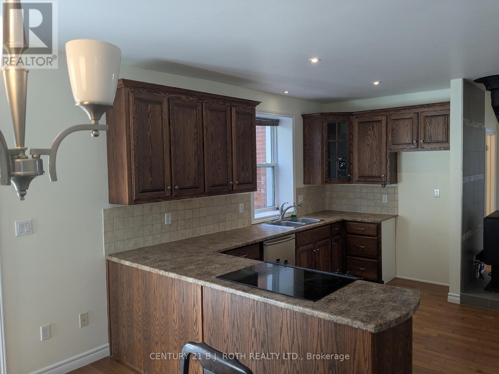 339 Bruce Road 40 Road, Arran-Elderslie, Ontario  N0H 1L0 - Photo 6 - X12451126