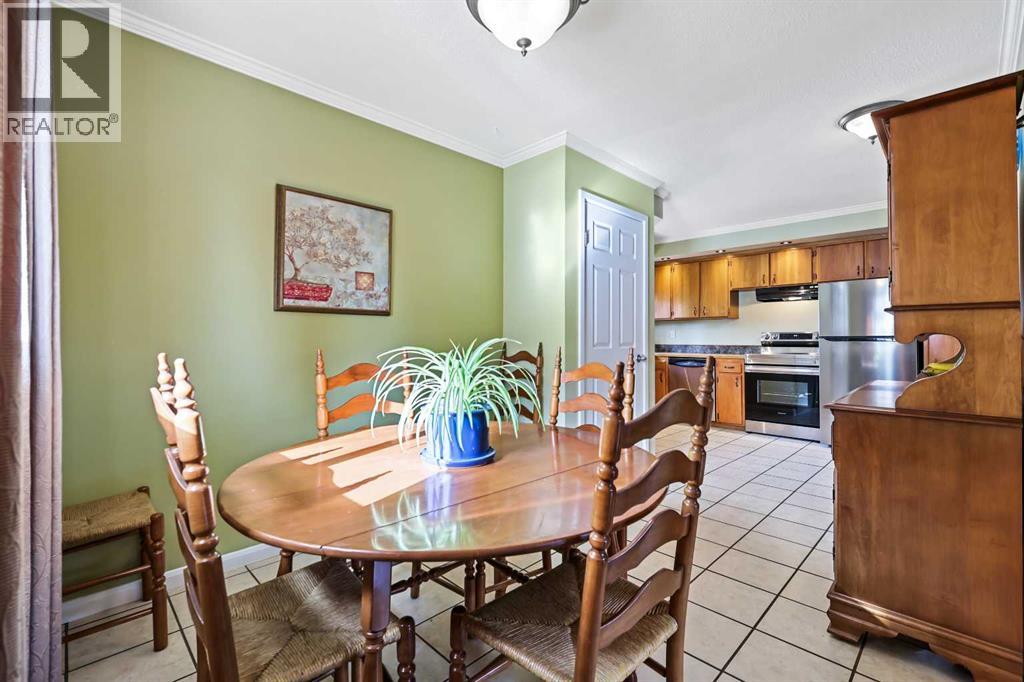 9819 Austin Road Se, Calgary, Alberta  T2J 0Z7 - Photo 12 - A2263027