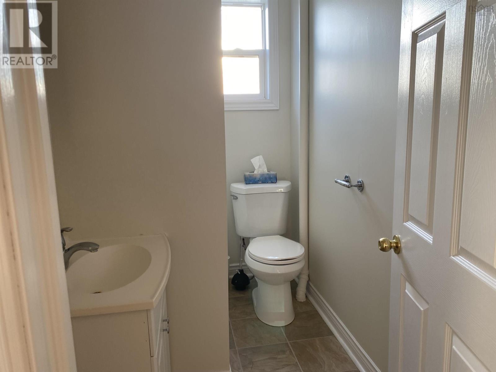 1478 Victoria Rd, Whitney Pier, Nova Scotia  B1N 1M8 - Photo 15 - 202525270
