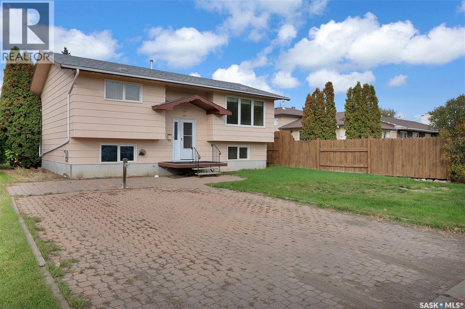 126 Burton Street, Grand Coulee, Saskatchewan  S4M 0A3 - Photo 1 - SK020272
