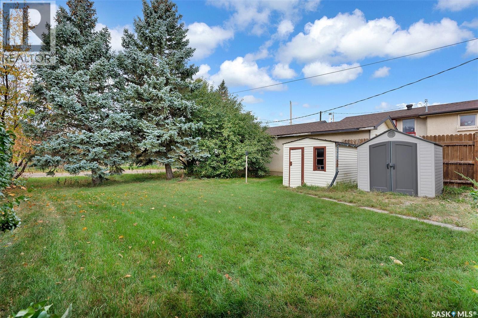 126 Burton Street, Grand Coulee, Saskatchewan  S4M 0A3 - Photo 21 - SK020272