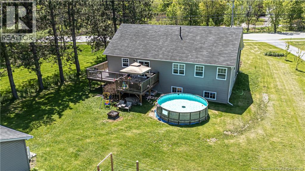 685 Clements Drive, Fredericton, New Brunswick  E3A 1B8 - Photo 3 - NB128099