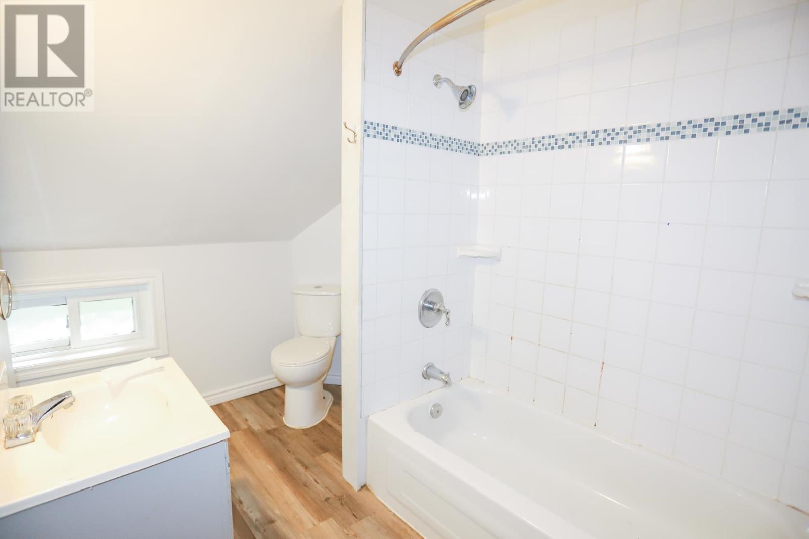 39 Hawthorne Ave, Sault Ste. Marie, Ontario  P6B 1C6 - Photo 30 - SM252887