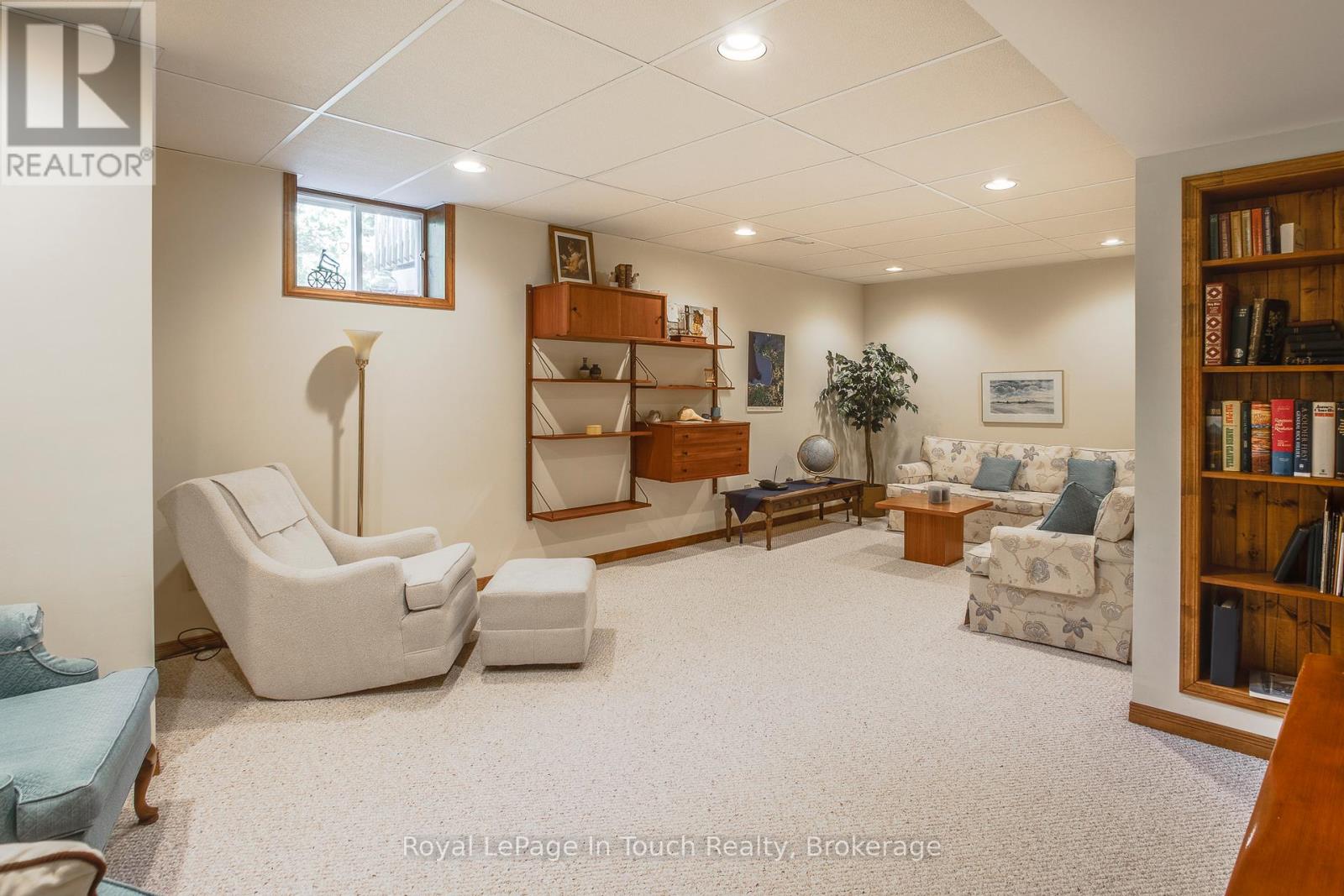 29 Mary Jane Road, Tiny, Ontario  L0L 2T0 - Photo 27 - S12451181