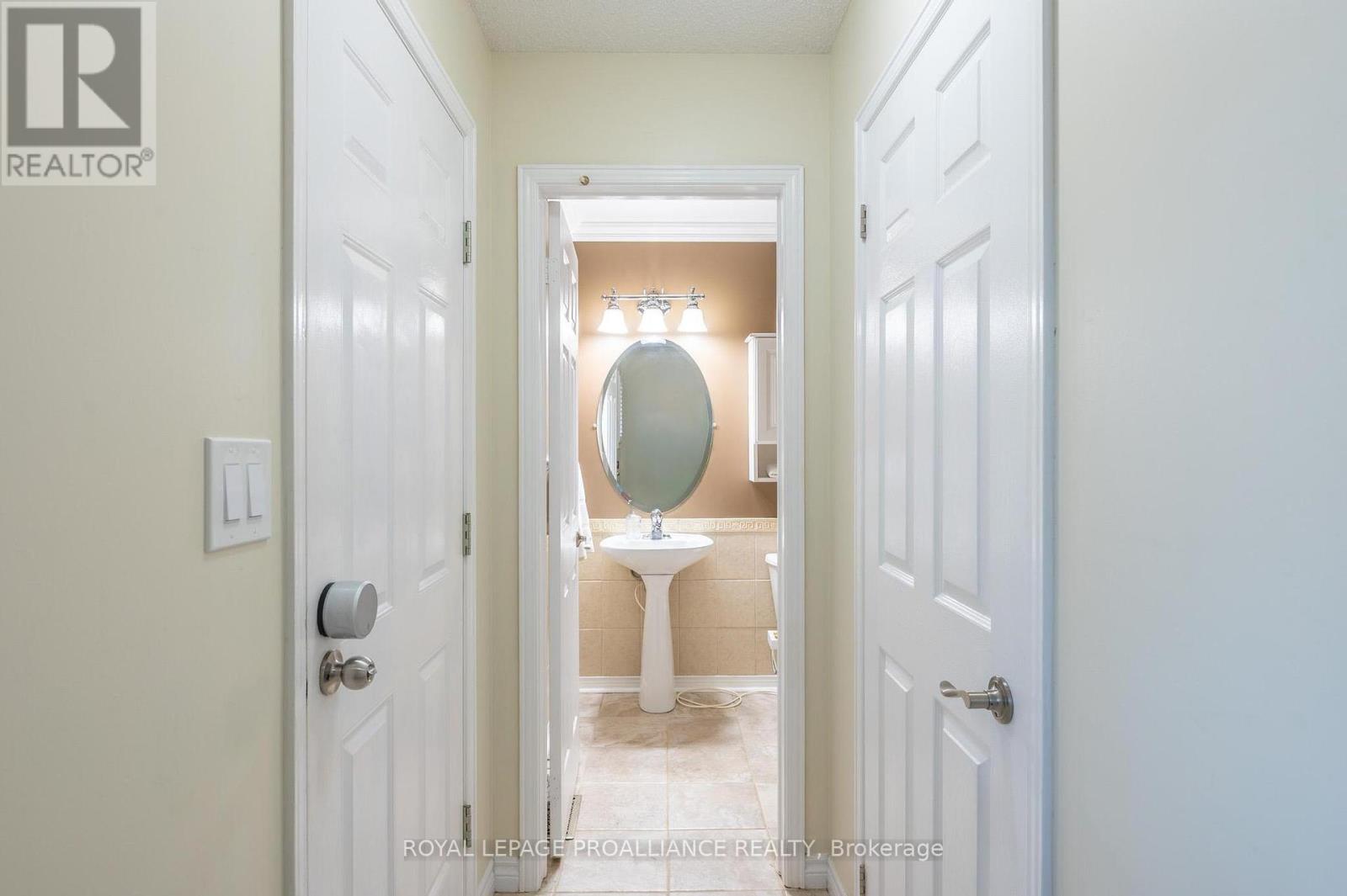 7 Fieldcrest Avenue, Clarington, Ontario  L1E 2X3 - Photo 20 - E12451161