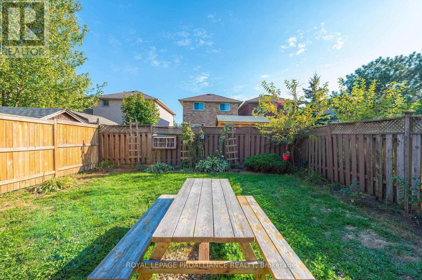 7 Fieldcrest Avenue, Clarington, Ontario  L1E 2X3 - Photo 21 - E12451161