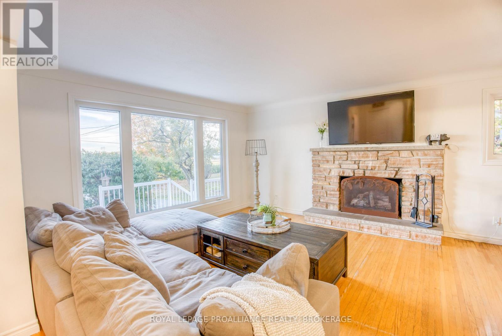 2679 Patterson Road, Kingston, Ontario  K0H 1X0 - Photo 14 - X12451171