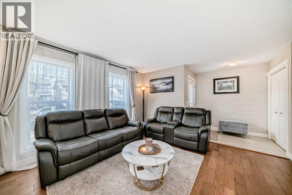 290 Luxstone Way Sw, Airdrie, Alberta  T4B 0H6 - Photo 10 - A2262900