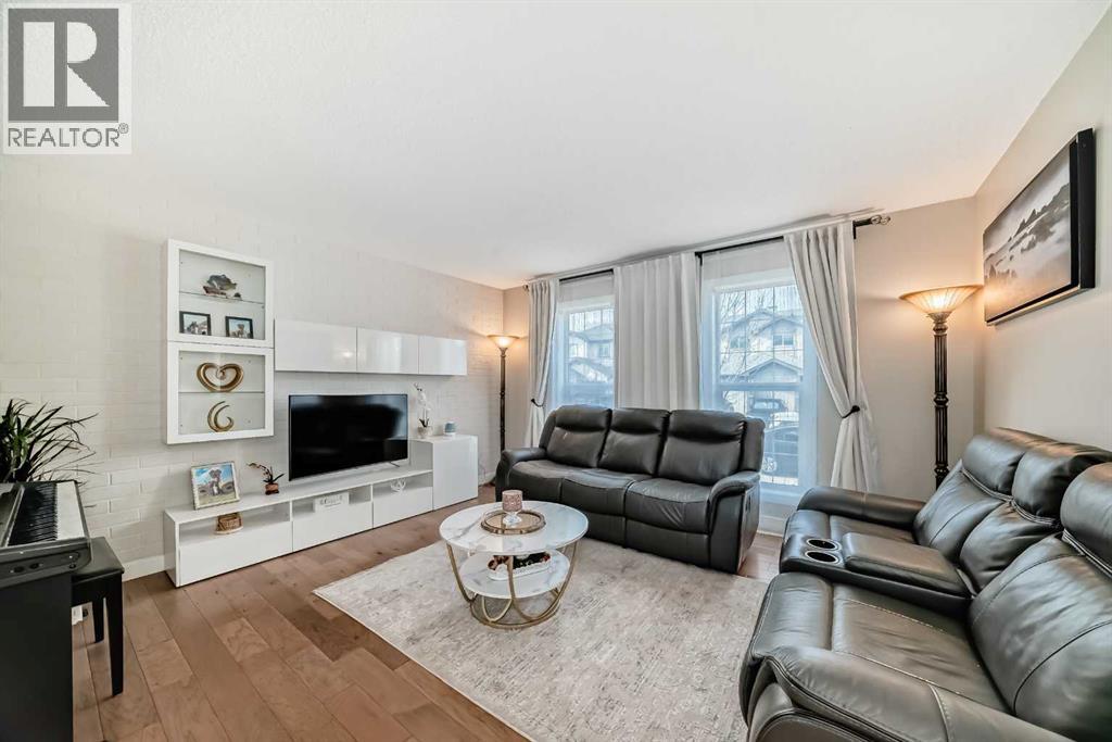 290 Luxstone Way Sw, Airdrie, Alberta  T4B 0H6 - Photo 9 - A2262900