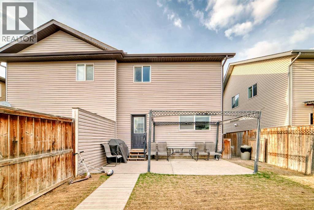 290 Luxstone Way Sw, Airdrie, Alberta  T4B 0H6 - Photo 37 - A2262900