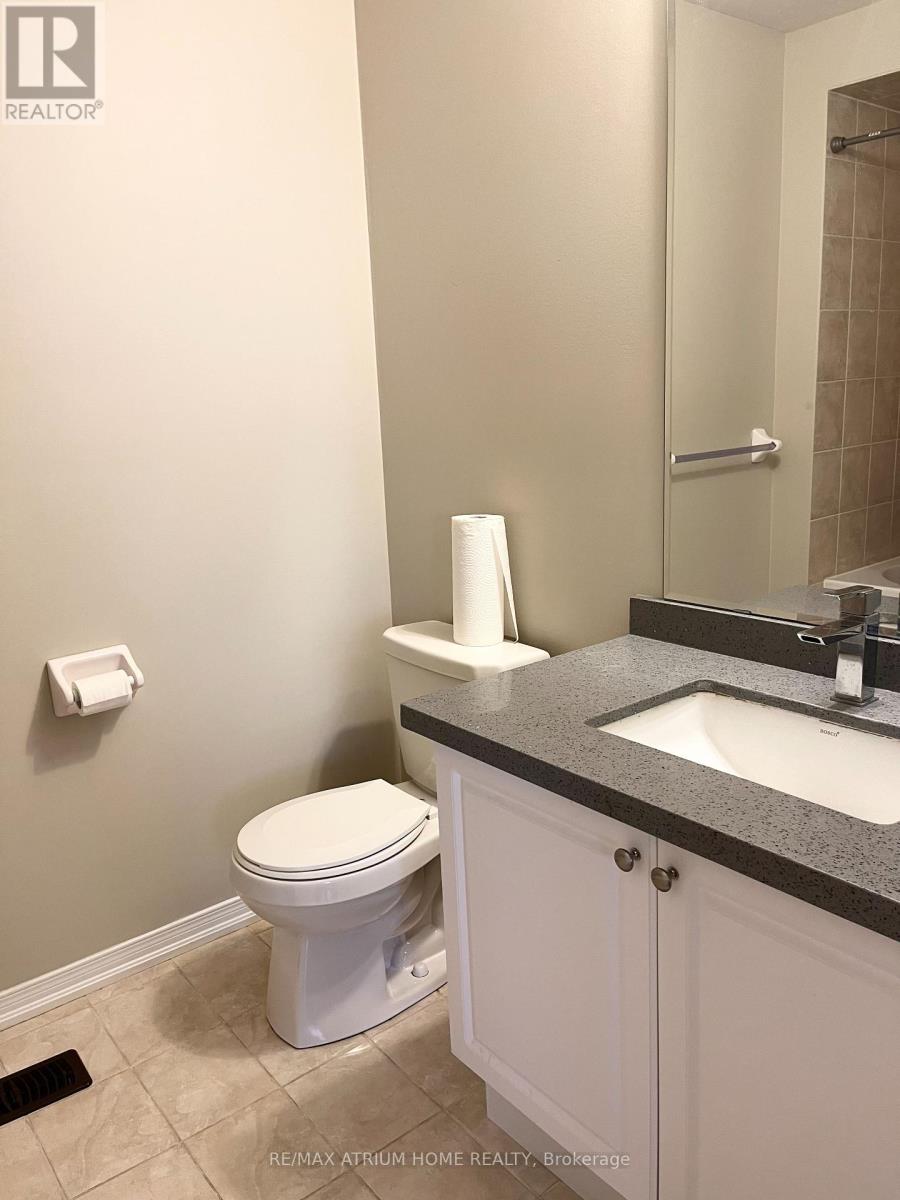 1261 Blencowe Crescent, Newmarket, Ontario  L3X 0C5 - Photo 18 - N12451138