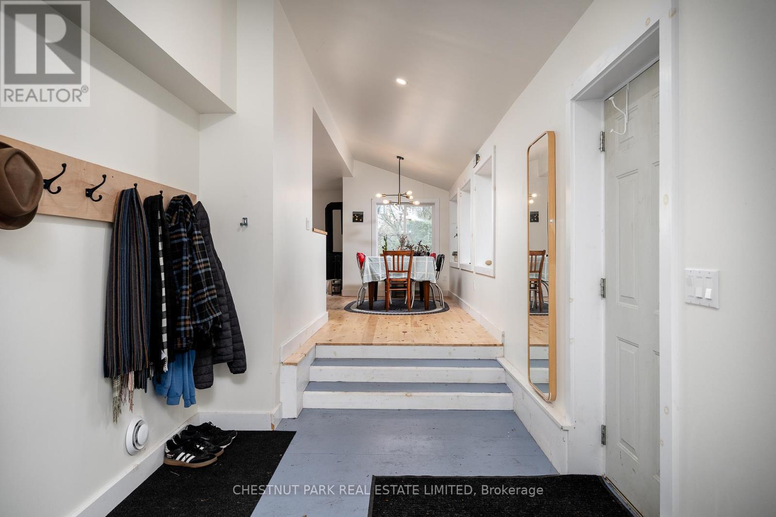 206 Stinson Block Road, Prince Edward County, Ontario  K0K 1T0 - Photo 4 - X12451170
